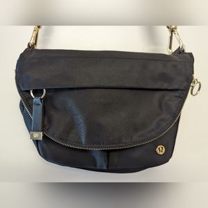 Lululemon Cross Body All Night Festival Bag Black Gold